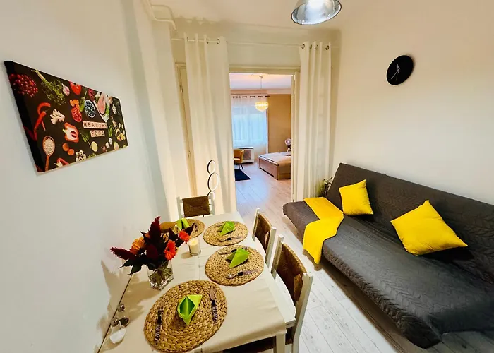 Central Comfort Oasis - District 9